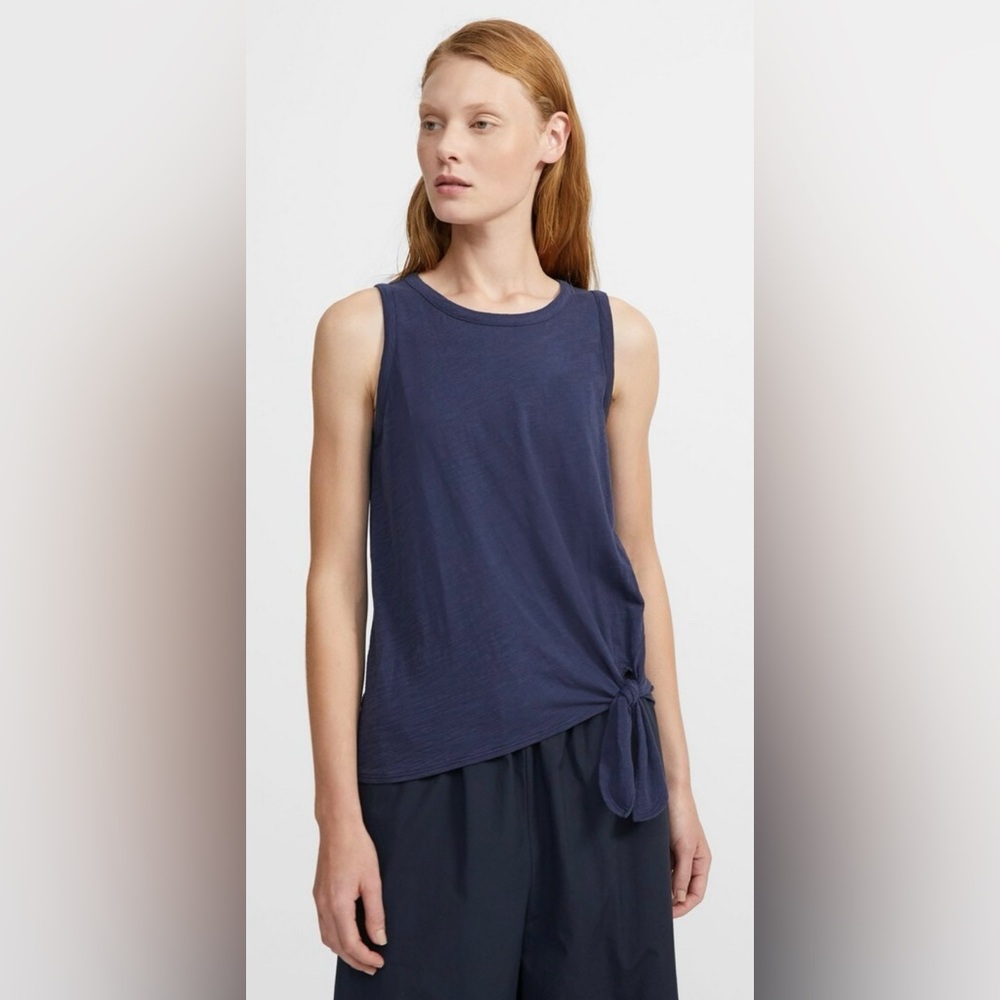 Theory Front Tie Tank in Navy (Size M)